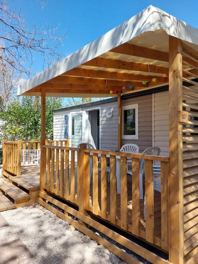Mobil Home Tout Confort 6 Personnes Climatise Au Pied Du Luberon La Roque-d'Antheron Ngoại thất bức ảnh